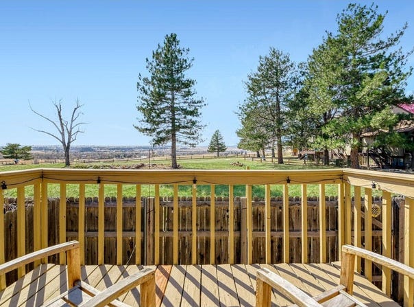1566 Greenbriar Blvd, Boulder, CO 80305