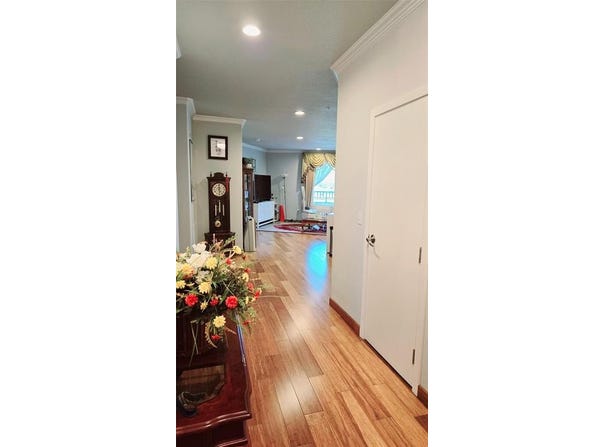 1220 W Trinity Mills Road, Carrollton, TX 75006