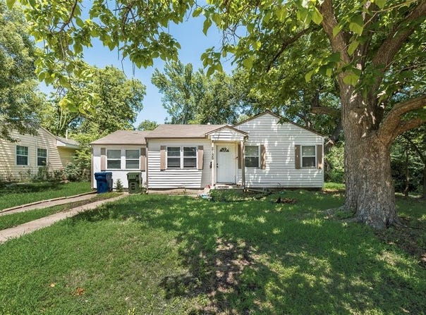 2136 Evergreen Street, Garland, TX 75041