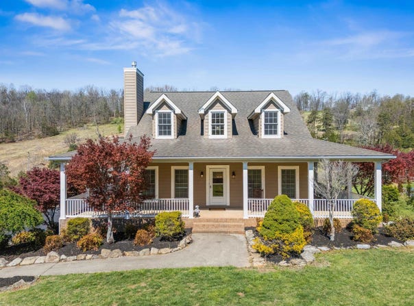 721 LEAPORT RD, Verona, VA 24482