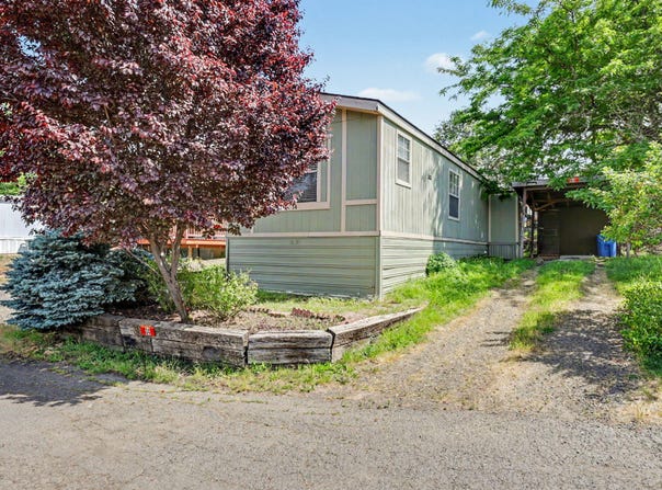 421 Stevens Road, Eagle Point, OR 97524