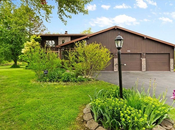 998 State Road, Penfield, NY 14580