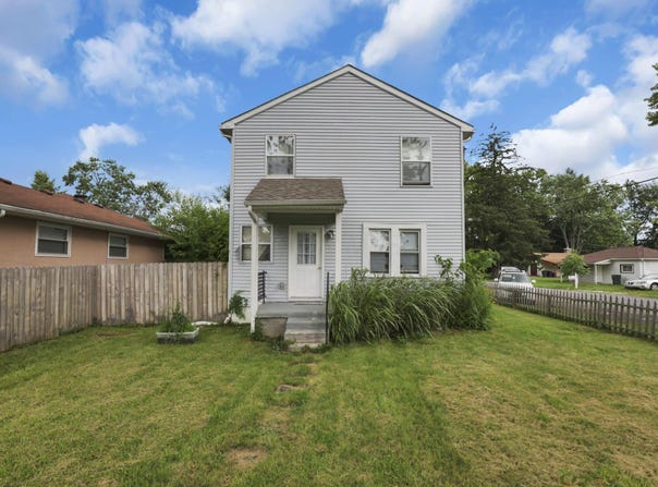3246 E Deshler Avenue, Columbus, OH 43227