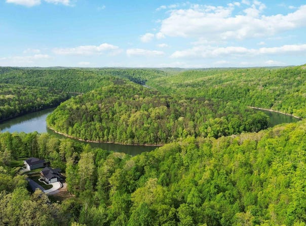 570 Indian Creek, Burnside, KY 42519