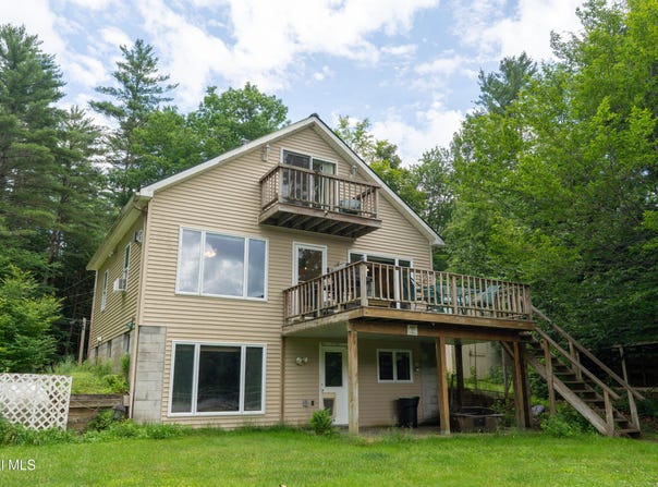 2 Birch Court, Corinth, NY 12822