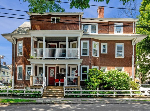 2 Mace Pl, Lynn, MA 01902