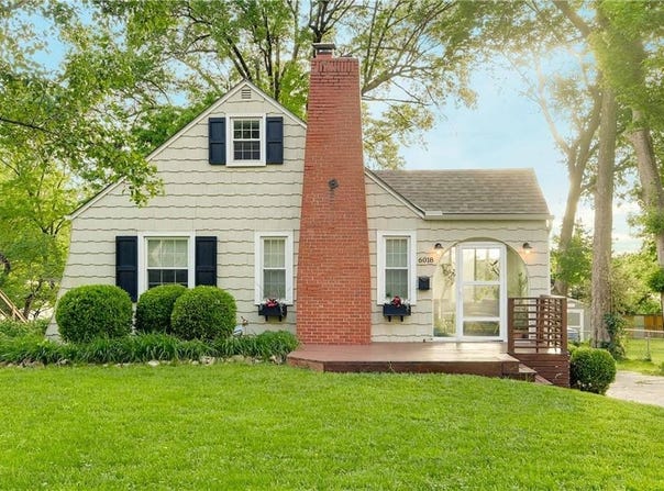 6018 Outlook Street, Mission, KS 66202