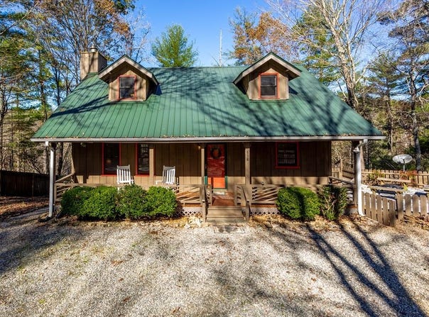 858 River Forest Run, Cleveland, GA 30528