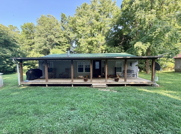 3356 Mangus Road, Poland, IN 47868