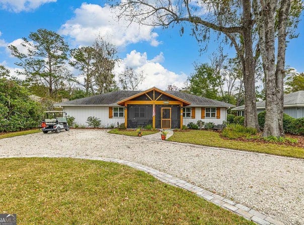 246 Alabama, St. Simons, GA 31522