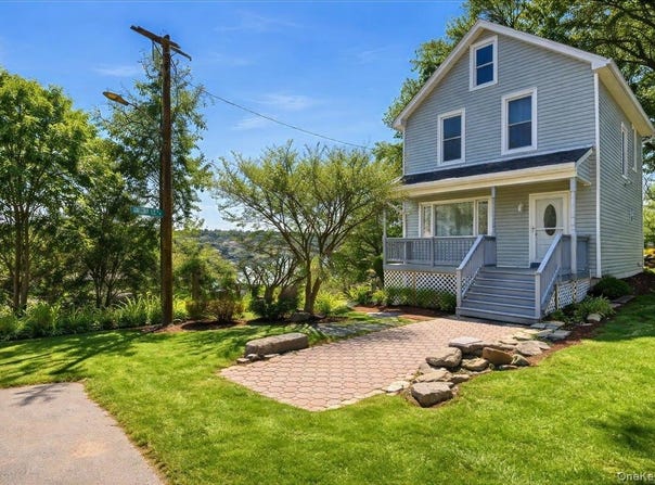 282 Greenvale Avenue, Yonkers, NY 10703