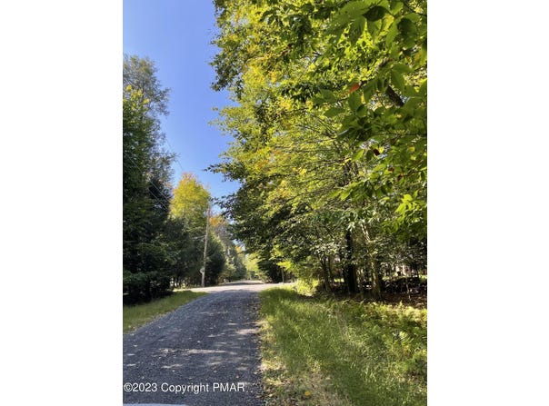 FF33HF Breezewood Drive, Albrightsville, PA 18210