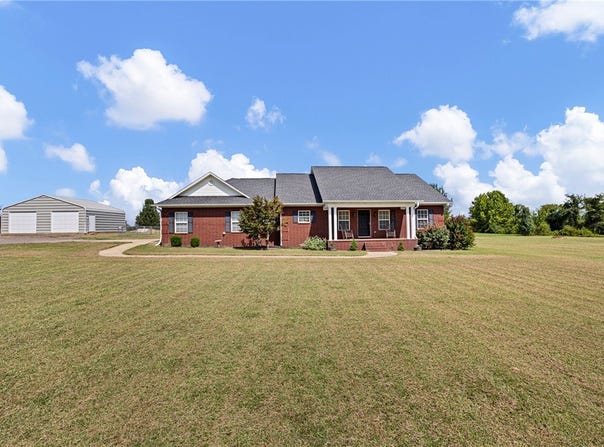 17830 N State Highway 7, Dardanelle, AR 72834