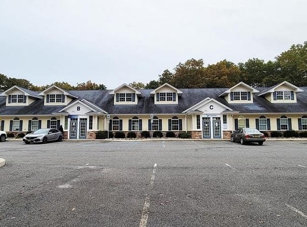 236 E JIMMIE LEEDS ROAD, ABSECON, NJ 08205