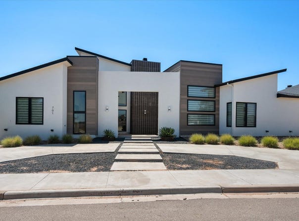 701 N 12th Street, Wolfforth, TX 79382