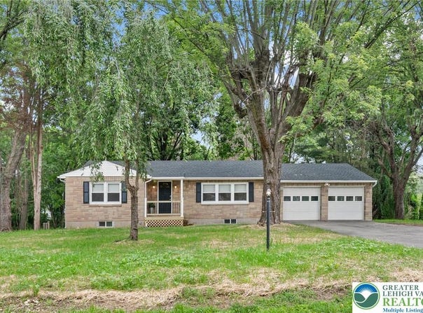 4777 Apple Lane, Upper Saucon Twp, PA 18034