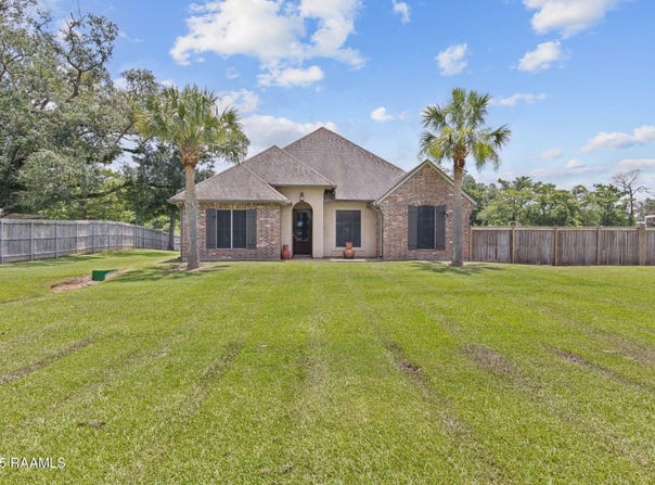 512 Park Avenue, Abbeville, LA 70510
