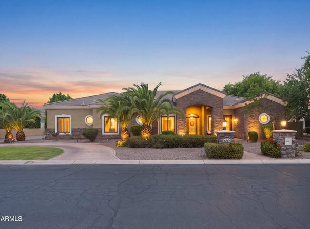 3034 E PORTOLA VALLEY Drive, Gilbert, AZ 85297
