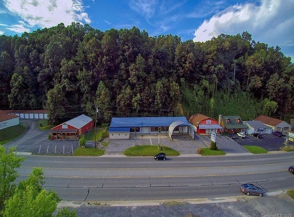 1478 Dellwood Road, Waynesville, NC 28786
