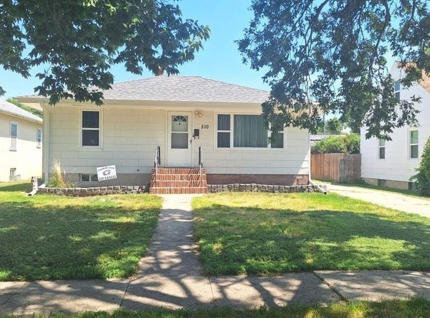 510 Mears Street, CHADRON, NE 69337
