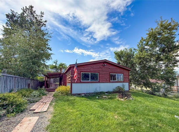 421 5th Avenue E, Eureka, MT 59917