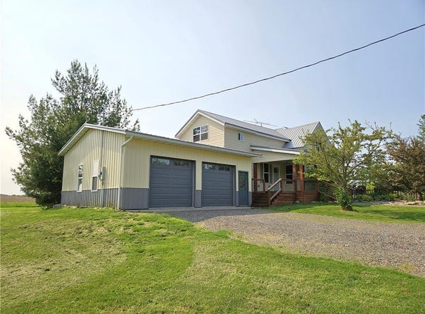 925 18th Avenue, Cumberland, WI 54829