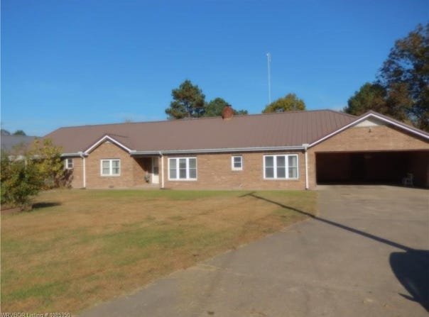 808 Danville RD, Waldron, AR 72958