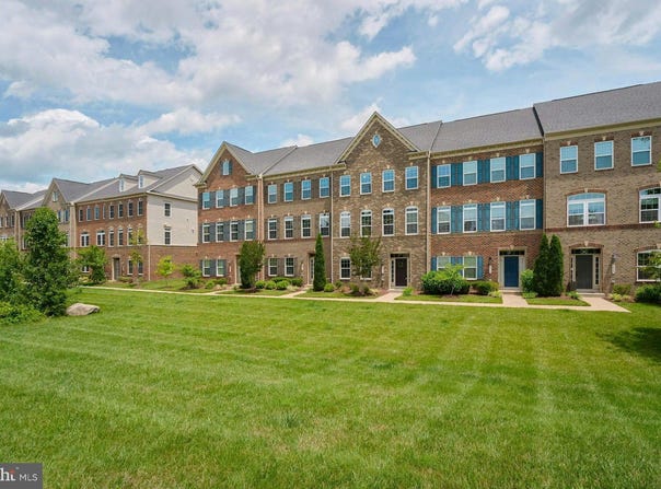 7916 CULLODEN CREST LANE, GAINESVILLE, VA 20155