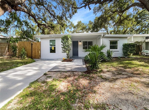 10512 51ST TERRACE N, MADEIRA BEACH, FL 33708