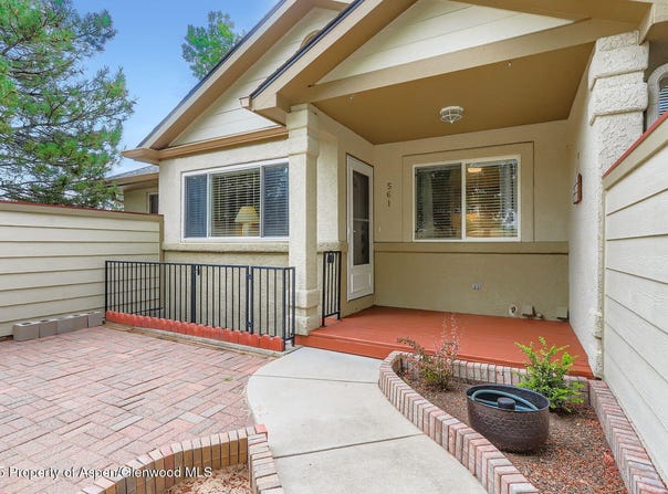 561 Ridgeview Drive, Louisville, CO 80027