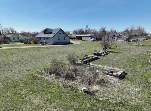116 3rd Avenue NE, Dutton, MT 59433