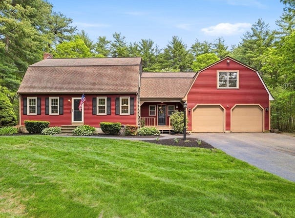 5 Brook St, Middleboro, MA 02346