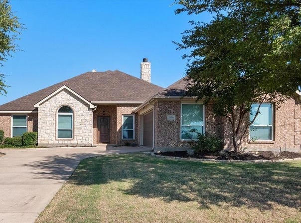 7009 Turnberry Drive, Cleburne, TX 76033