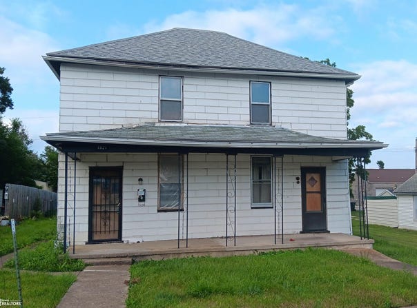 1821 Johnson Street, Keokuk, IA 52632