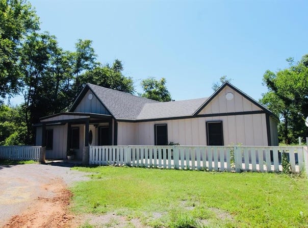 4103 Norge Road, Chickasha, OK 73018
