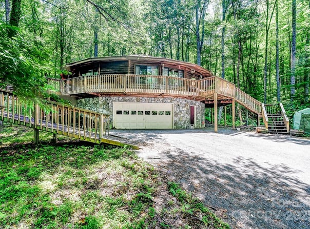 1119 Brandywine Road, Waynesville, NC 28786