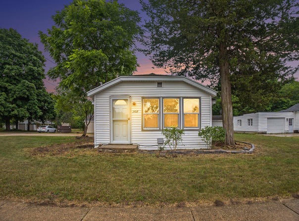 368 W Barton Street, Newaygo, MI 49337