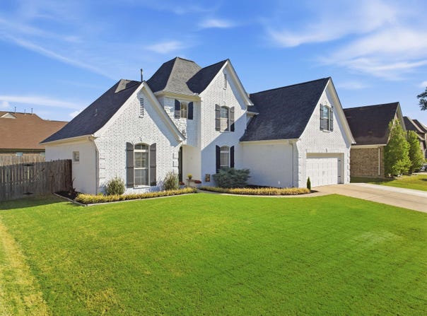 7920 PIPS RIDGE Ln, Bartlett, TN 38133