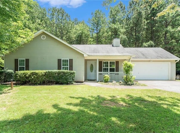 5214 Happy Hollow Court, Lula, GA 30554