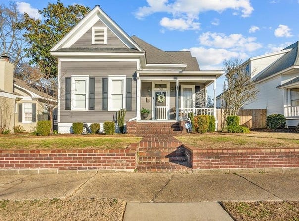 735 N 7th Ave, LAUREL, MS 39440