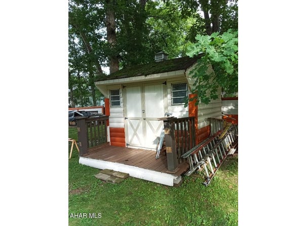 2521 Holland Avenue, Huntingdon, PA 16652