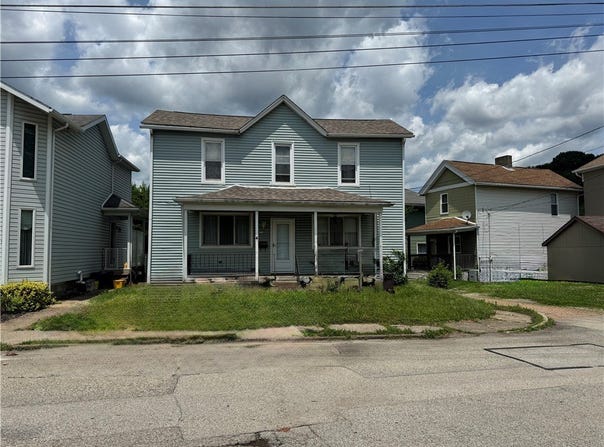 721 Church St, New Kensington, PA 15068