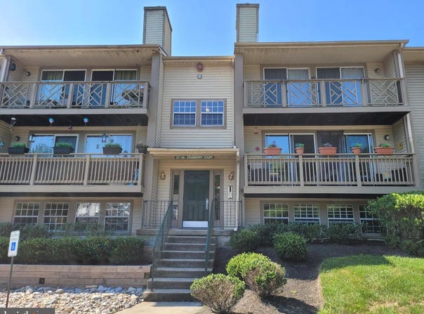 44 CRANBERRY CT, MARLTON, NJ 08053