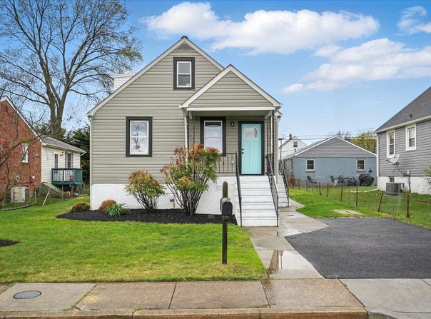 2910 SALISBURY AVENUE, BALTIMORE, MD 21219