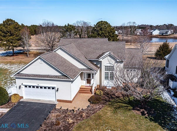 88 Old Field Road, Lancaster, VA 22480
