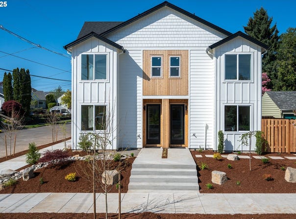 5807 NE Everett ST, Portland, OR 97213