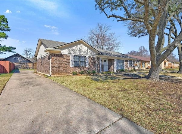 2924 Mimosa Drive, Sherman, TX 75092