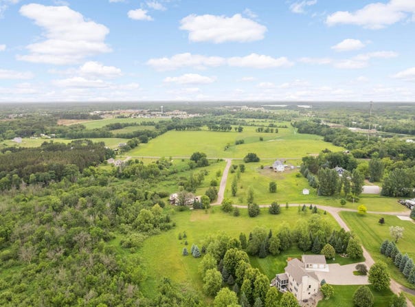 12527 249th Avenue NW, Zimmerman, MN 55398