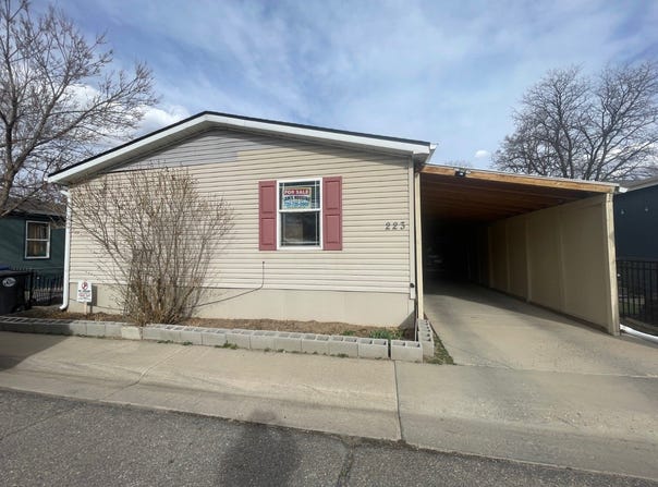 1400 S Collyer St, Longmont, CO 80501