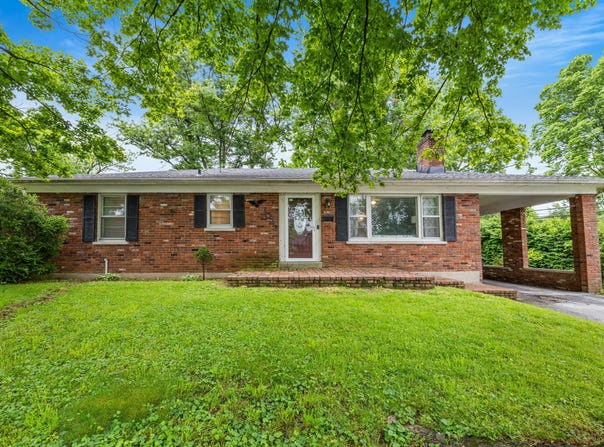 1023 Chickasaw Trail, Frankfort, KY 40601